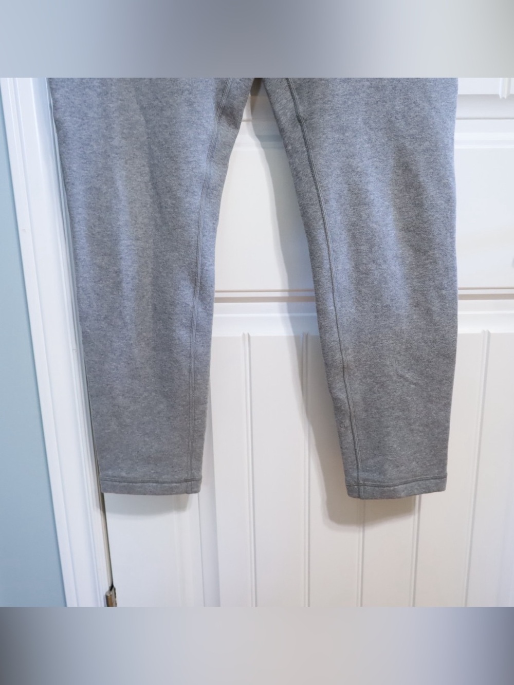 Lululemon Wunder Lounge Pant 28"*Updated Fit Heathered Core Medium Grey Size 10 - Picture 3 of 8